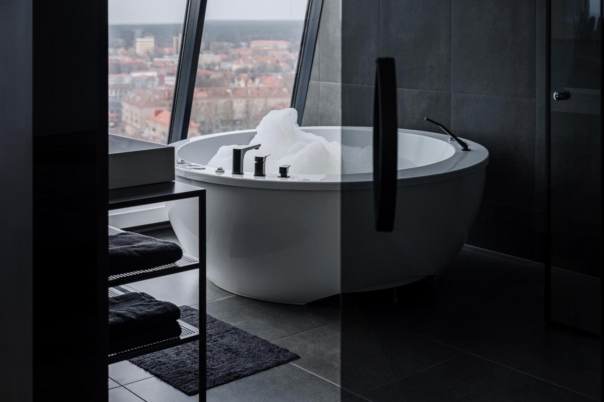 Sky Garden Penthouse Lejlighed Klaipėda Eksteriør billede